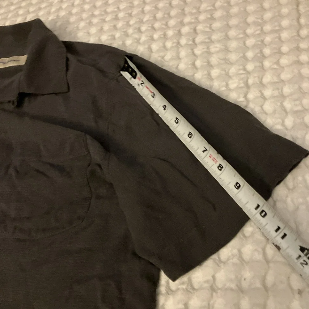 Tommy Bahama Shirt Hawaiian 100% Silk Button‎ Up Short Sleeve Gray Mens Medium